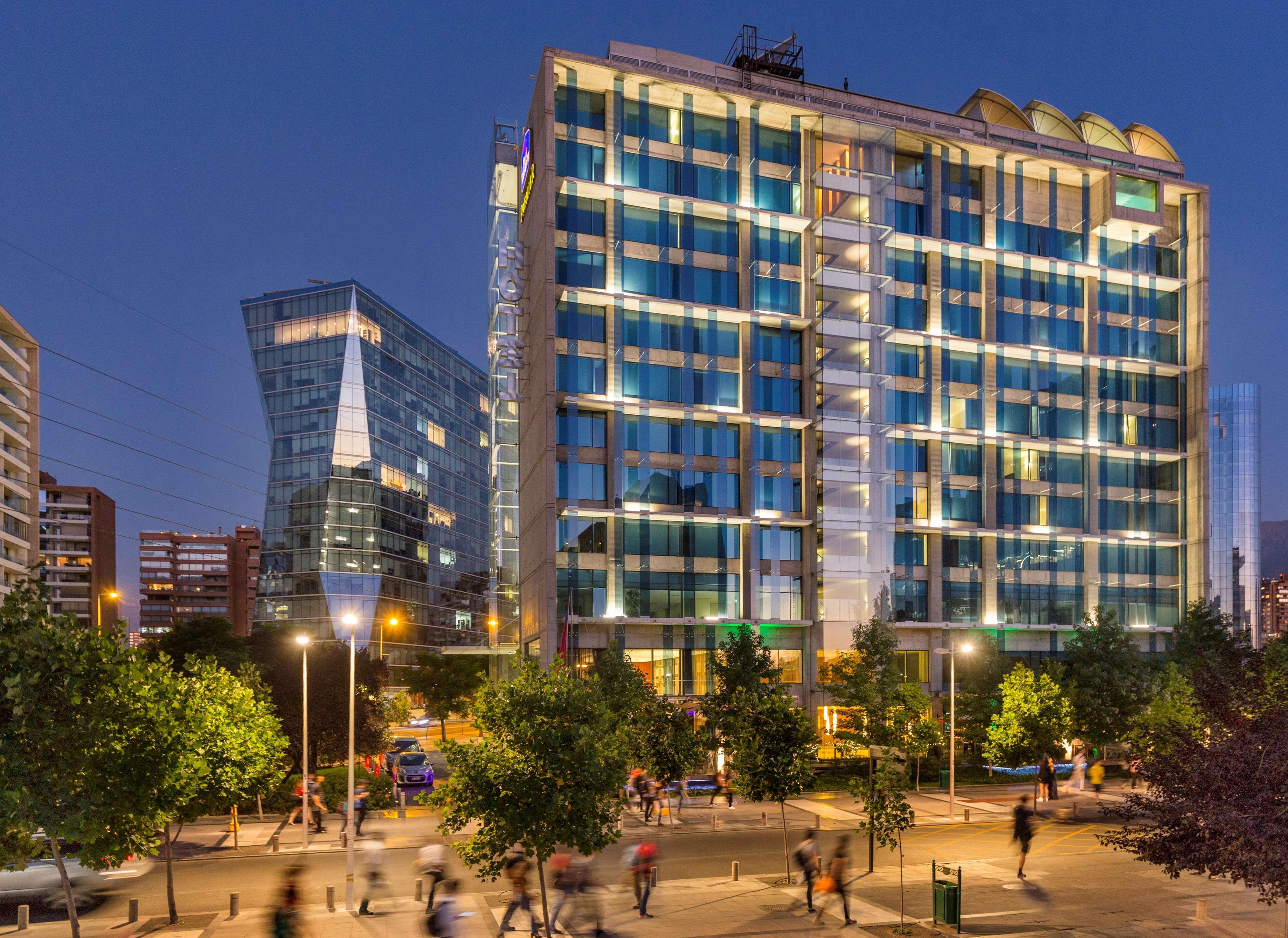 Best Western Premier Marina Las Condes Сантьяго Екстер'єр фото