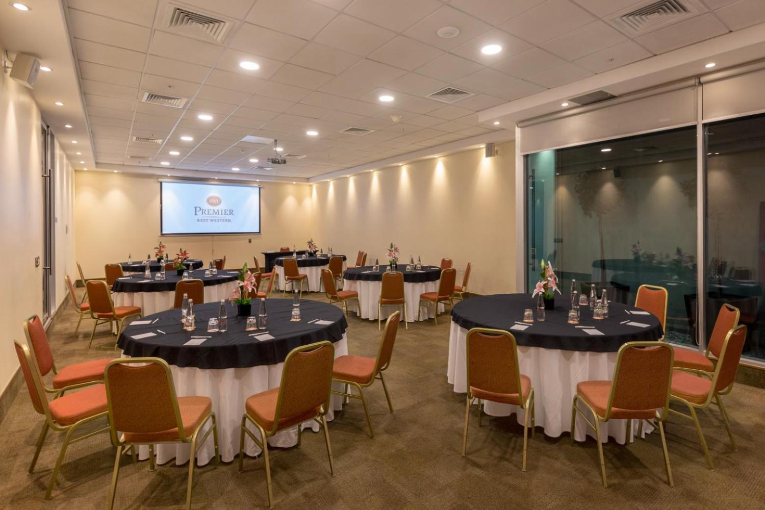 Best Western Premier Marina Las Condes Сантьяго Екстер'єр фото
