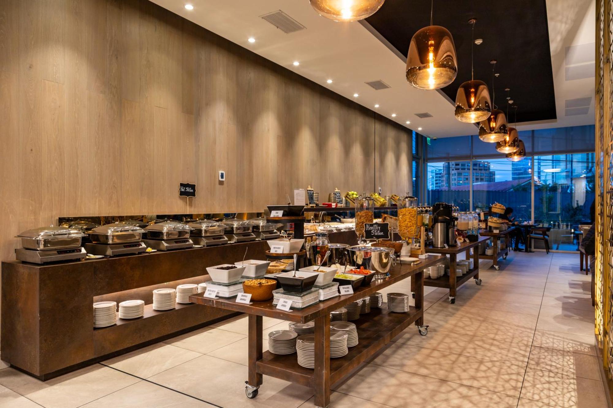 Best Western Premier Marina Las Condes Сантьяго Екстер'єр фото